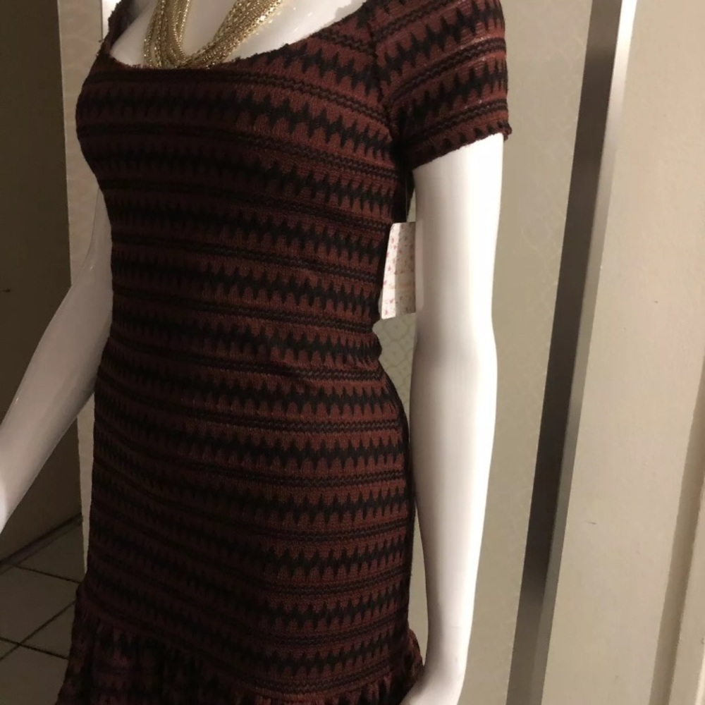 Free People - Picture 2 of 4